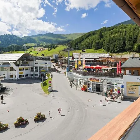 Apart-hotel Bergkonig Fiss