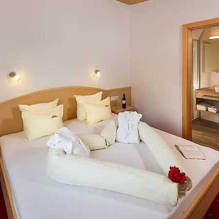 Apart-hotel Bergkonig Fiss